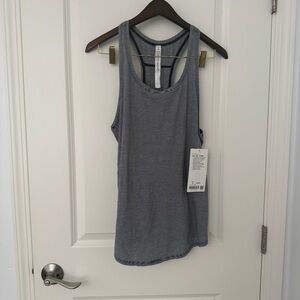 NWT Lululemon love tank size 10